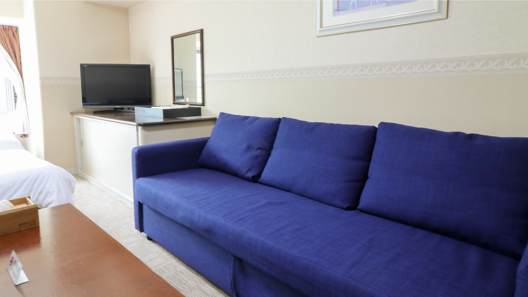 【洋室ツインルーム・約37㎡・4名定員【禁煙】】バス・洗浄機能付トイレ完備