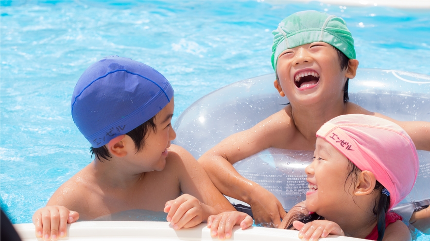 【屋外プール】夏季シーズン限定で深さ60cmのお子様用ガーデンプールがOPEN！