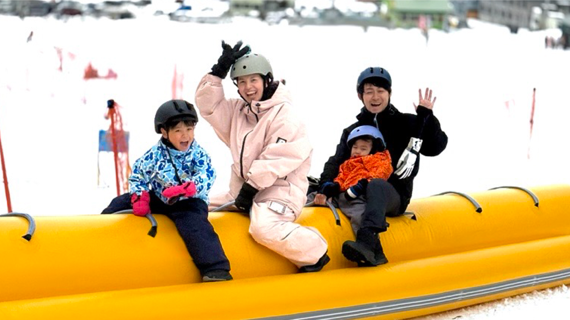 【スノークルージング】雪のきらめきに包まれながら、冬ならではの贅沢なひとときをお楽しみください。