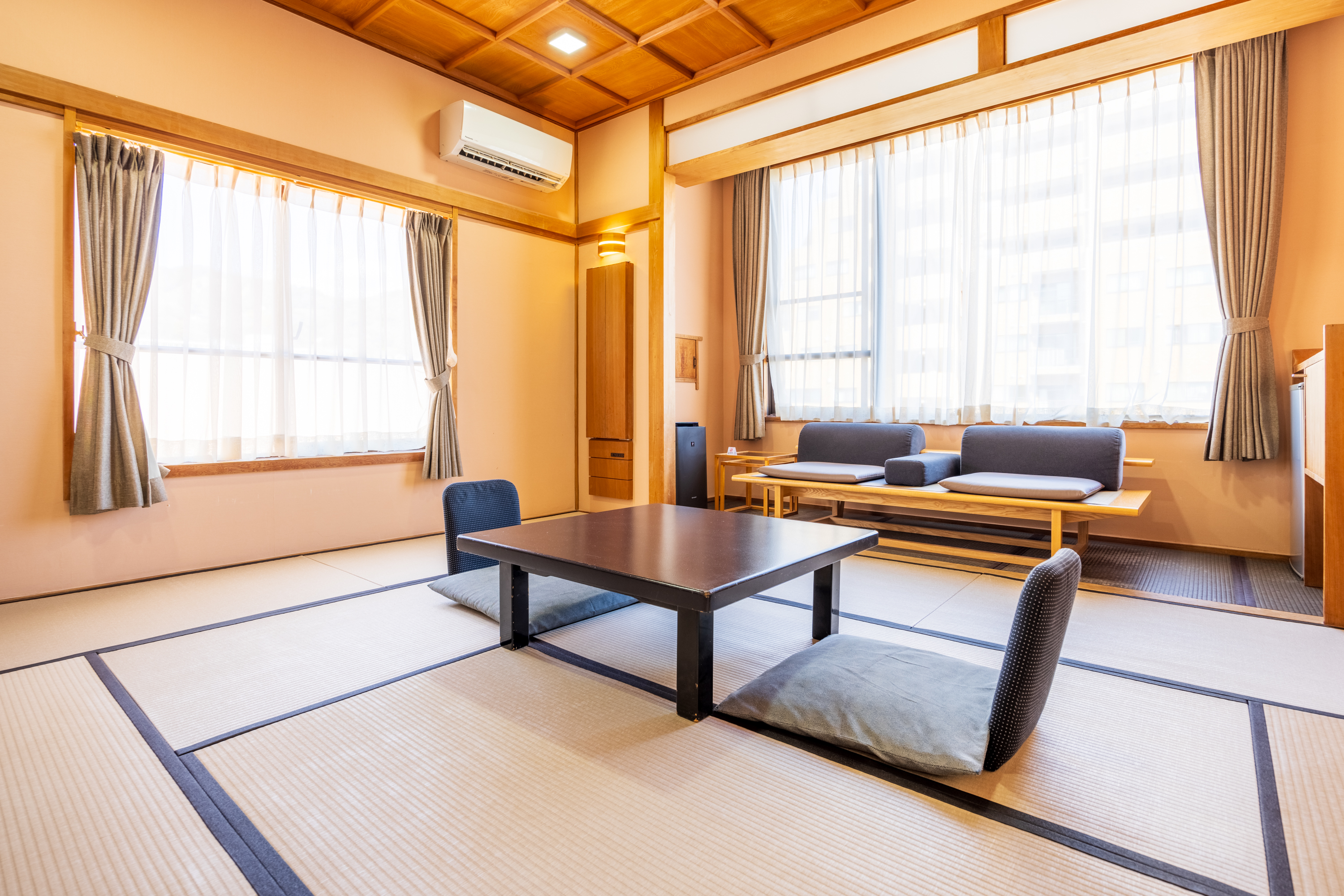 すずきの間：客室