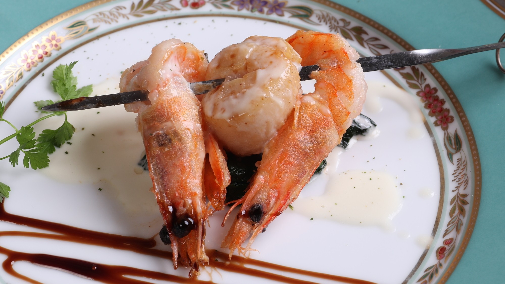 【1泊二食】天使の海老と北海道牛が彩る — 聖夜のクリスマスディナー —