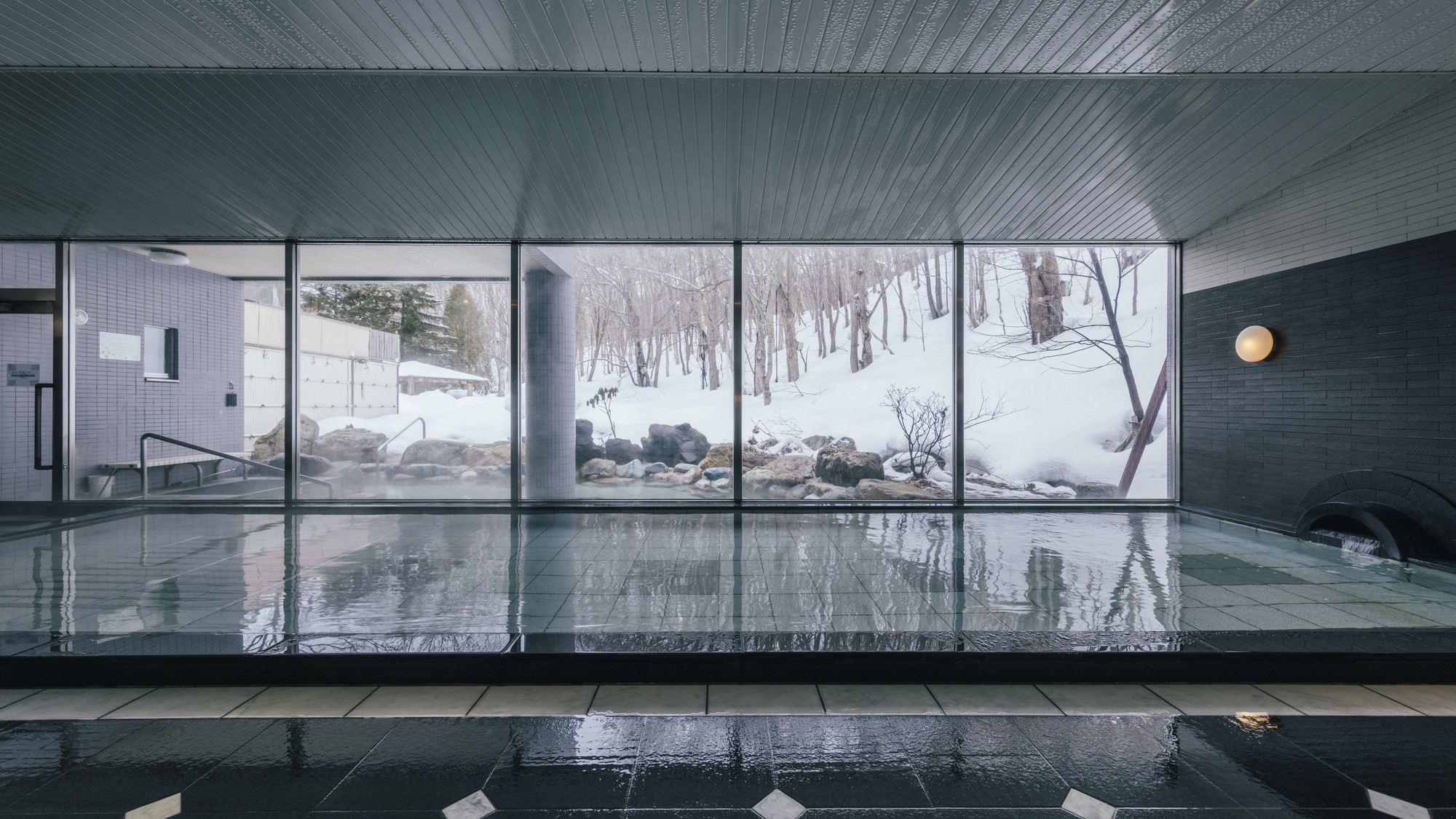 【大浴場　内風呂】