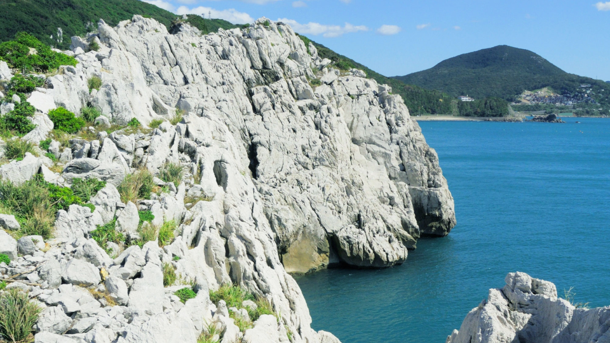 【観光名所】白崎海洋公園で白い海岸美を一望