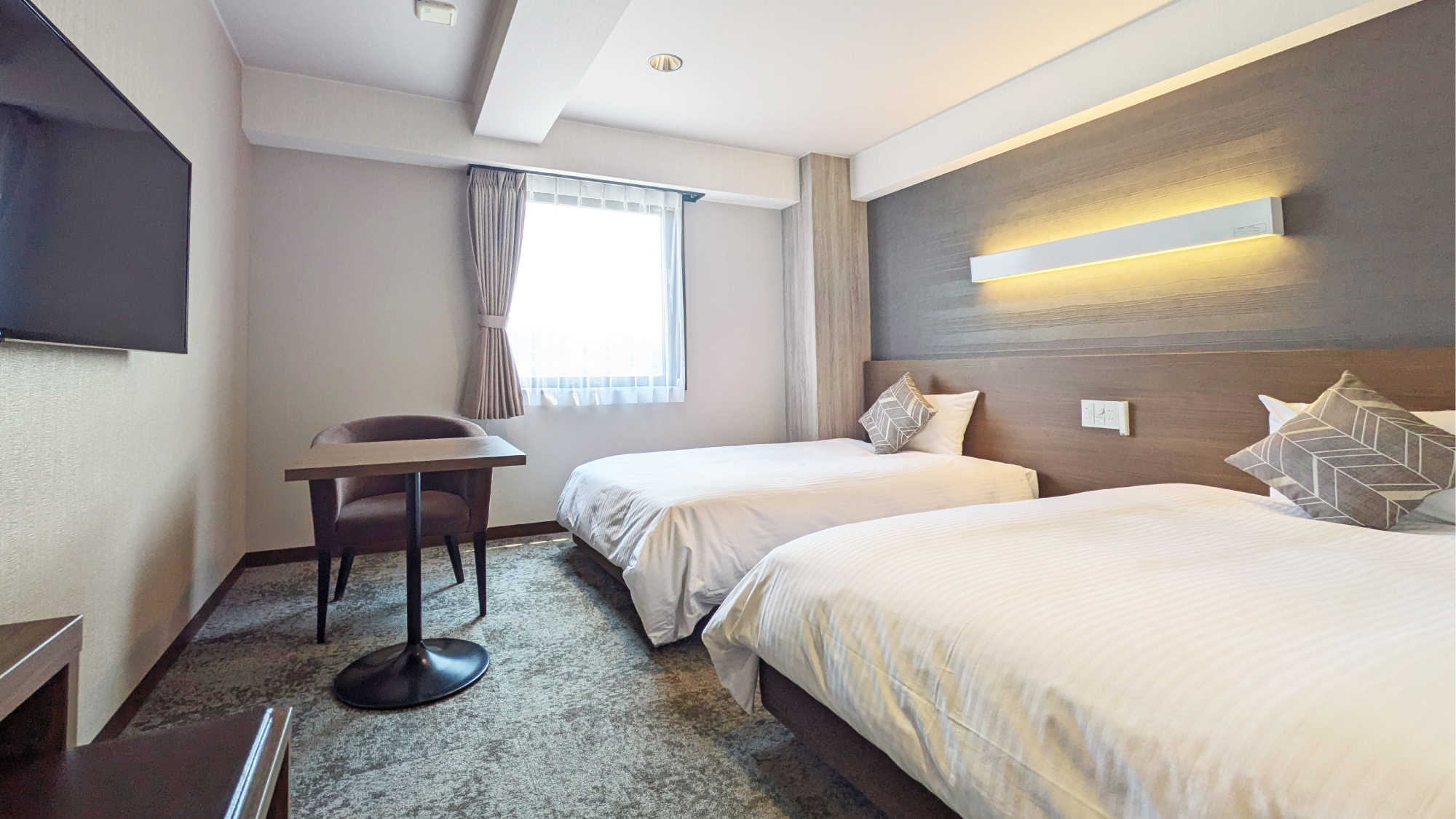 【禁煙】コンフォートツイン（広さ21㎡／120cm幅セミダブルベッド）