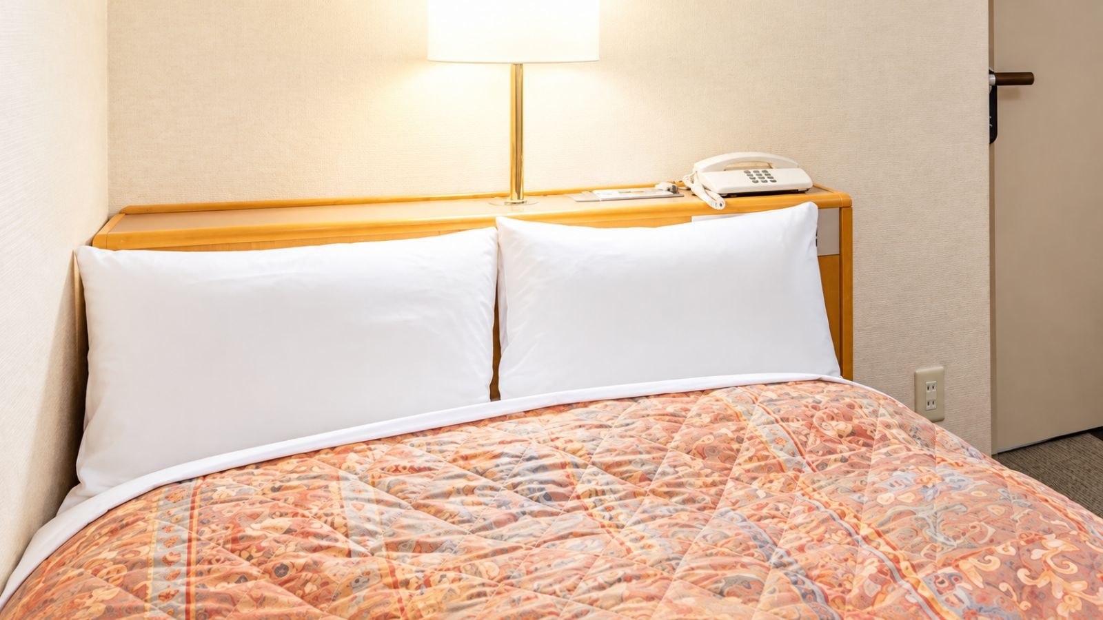 ★広めのお部屋で　ゆったり快適に♪【１名利用♪】素泊まりプラン♪