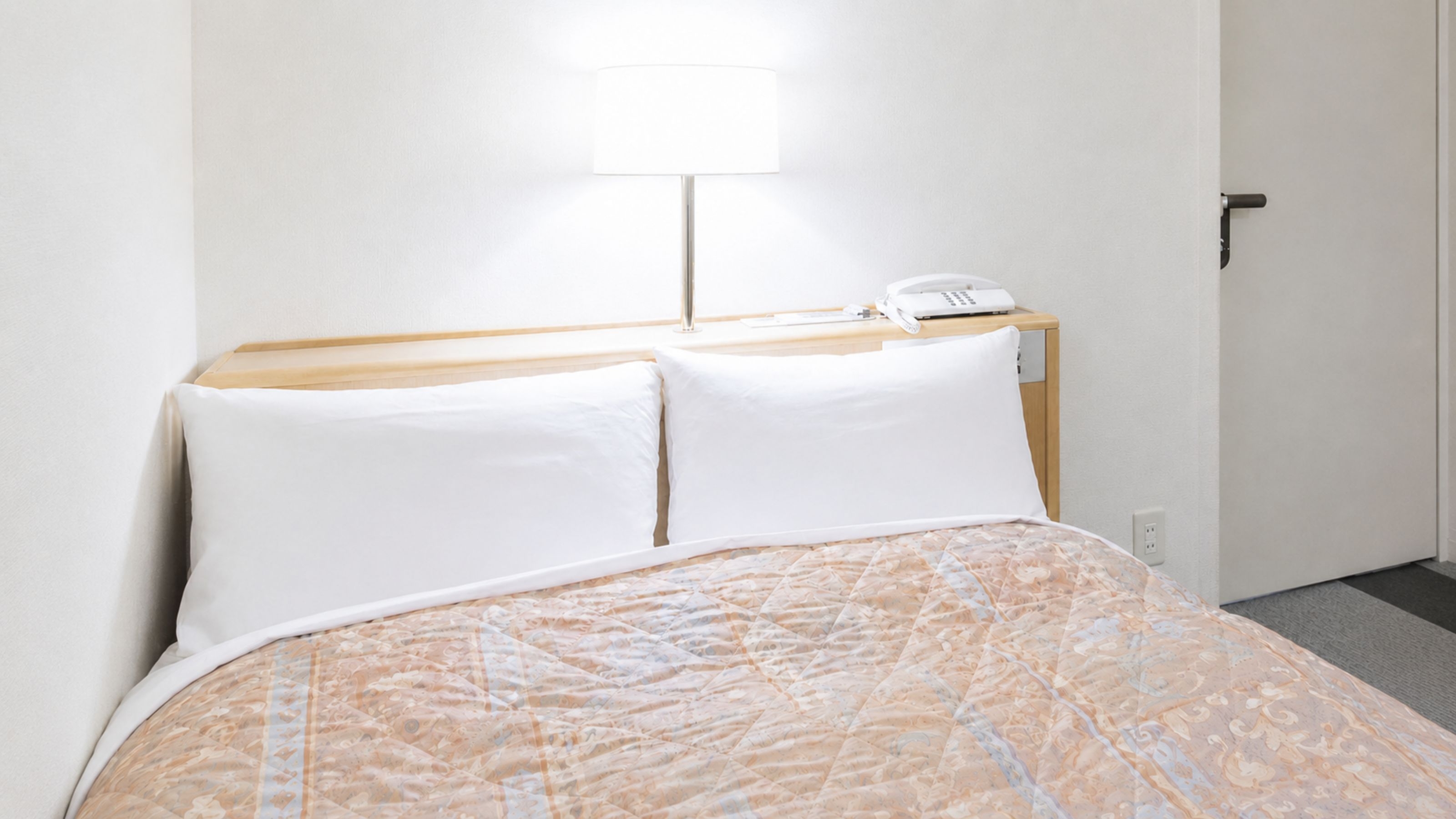♪広めのお部屋で ゆったり快適に♪【連泊限定・１名利用】★２泊以上のご滞在から★ 素泊まりプラン