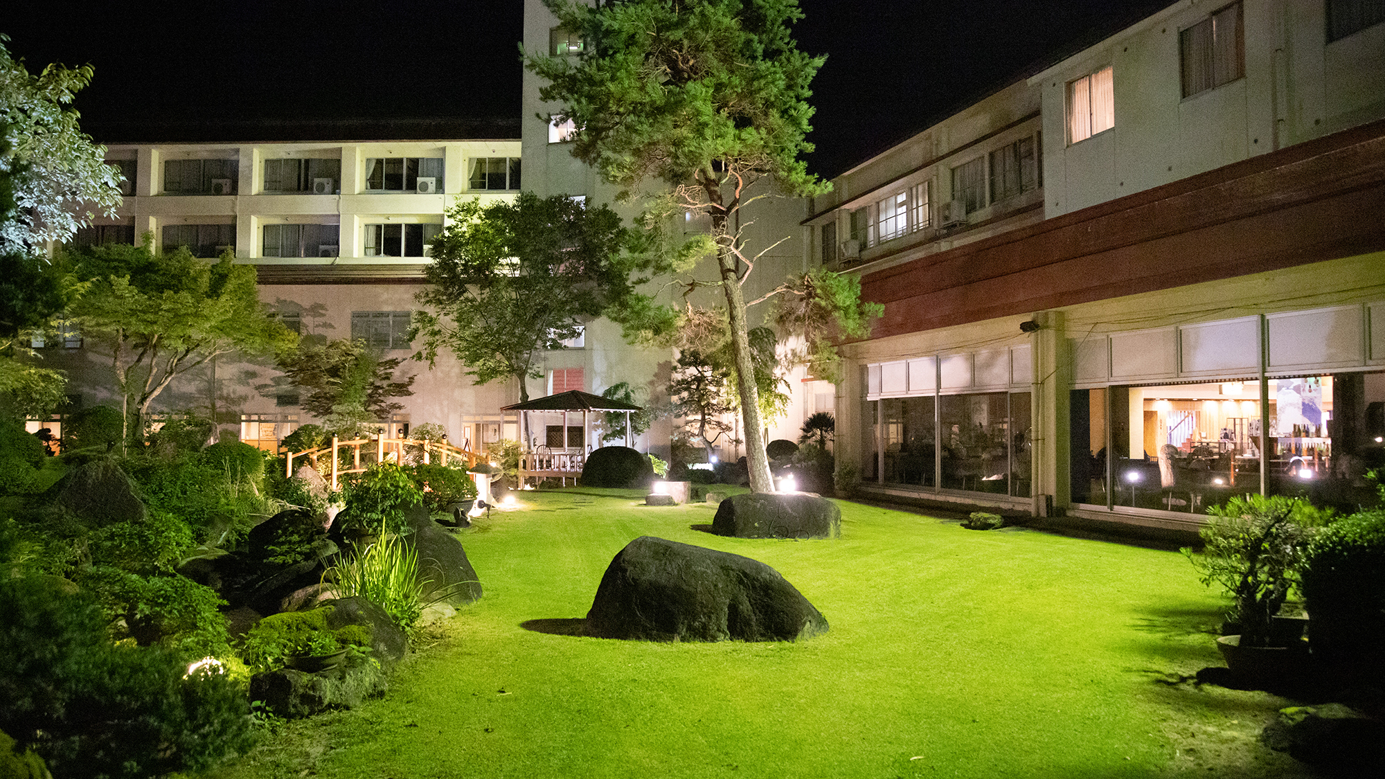 〈風鈴屋イメージ〉庭園