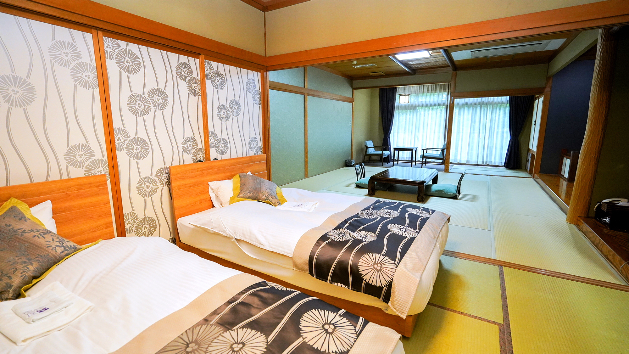 〈客室イメージ〉庭園付き和洋特別室(アウトバス)