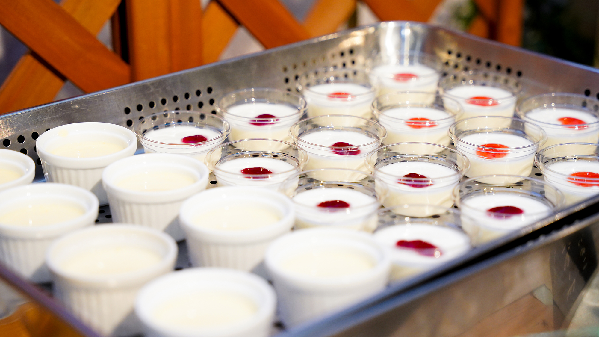 〈朝食バイキングイメージ〉