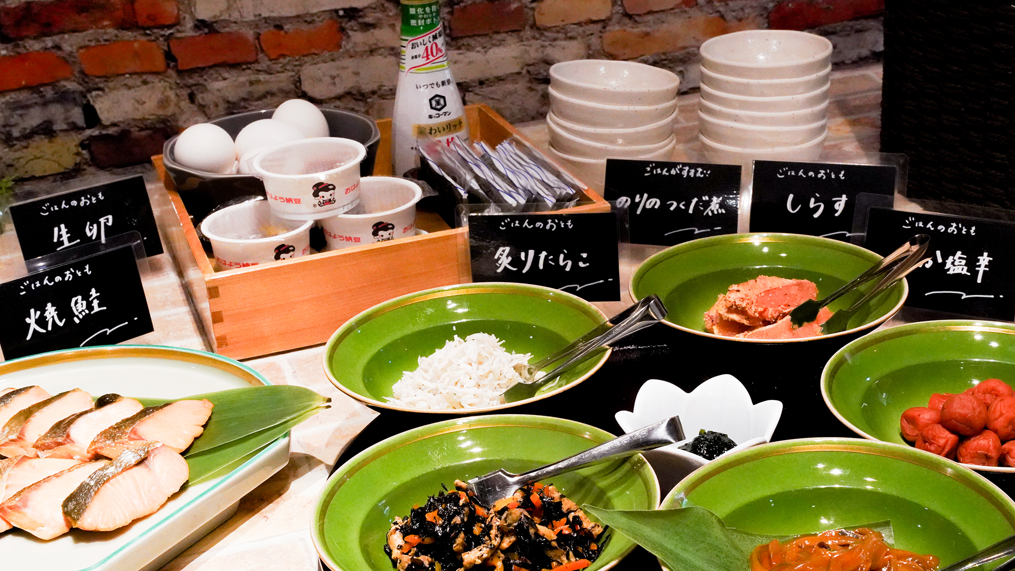 〈朝食バイキングイメージ〉