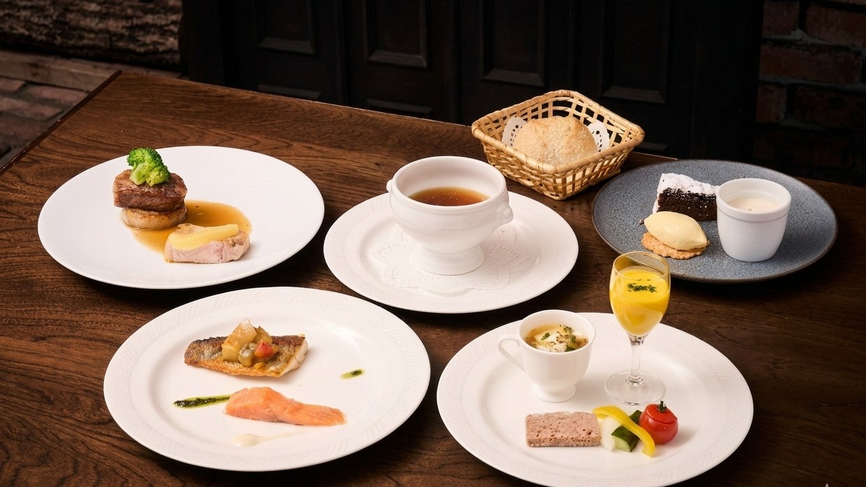 星空の散歩道シェホシノフレンチディナー