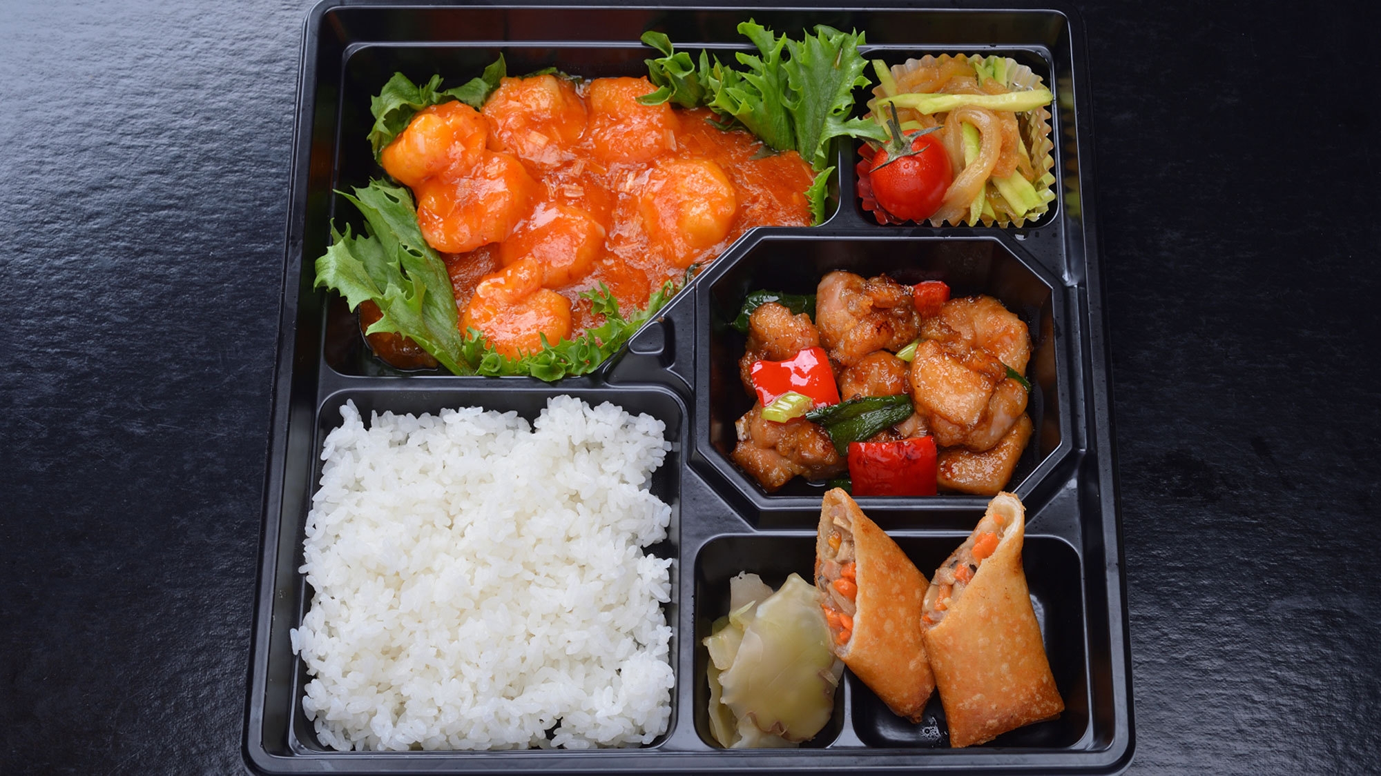 【2食付】ご夕食はボリューム満点の中華弁当！＜姉妹館の浴場利用無料＞