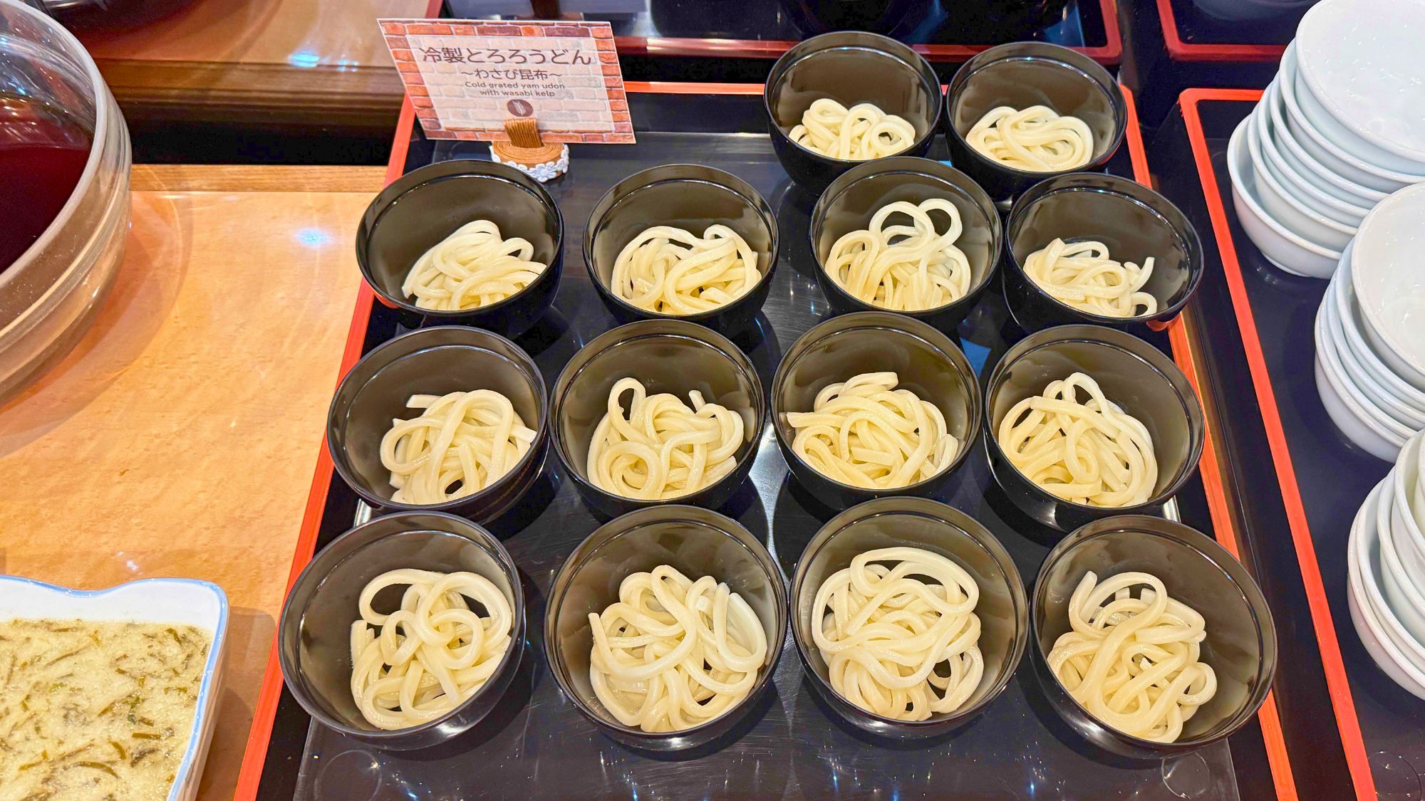 朝からツルっといけちゃう冷製とろろうどん　※イメージ