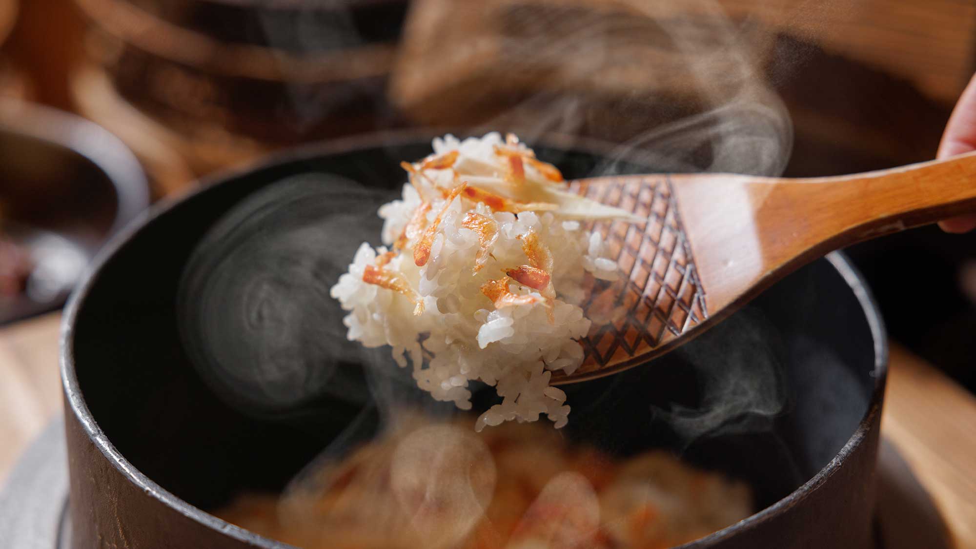 【桜房】干し海老＆タケノコの炊き込みごはん　※白米もございます
