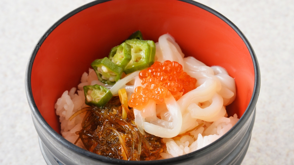 【基本／朝食のみ】イカ刺し漁火ぶっかけ丼！函館アリーナ徒歩5分◆観光やイベント後の遅チェックインOK