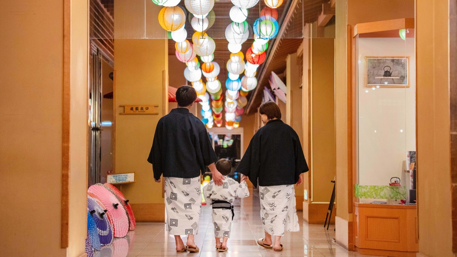 【啄木亭大感謝セール】最大15％OFF！春旅へGO♪紅ズワイガニ付夕食バイキング／3〜5月限定