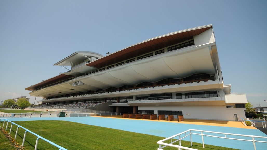 【函館競馬を満喫！】アクセス抜群！場内まで徒歩10分＆当館無料駐車場付♪競馬場を望む高層階確約プラン