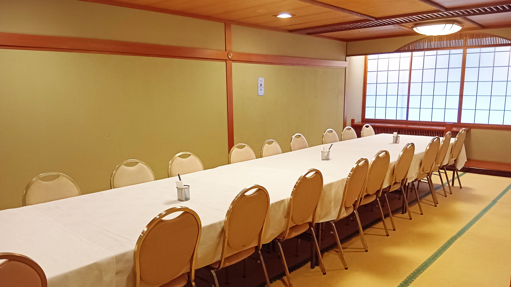 【＜2食付＞10〜28名様グループ限定】夕食は小宴会場の個室確約＆無料飲み放題60分→90分に延長！