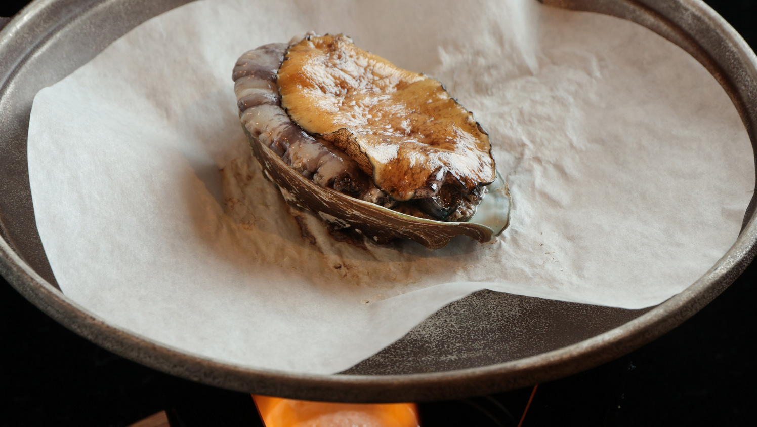 【海鮮の宴】鮑の特別料理で乾杯！贅沢グルメ特典付プラン☆無料飲み放題付バイキング