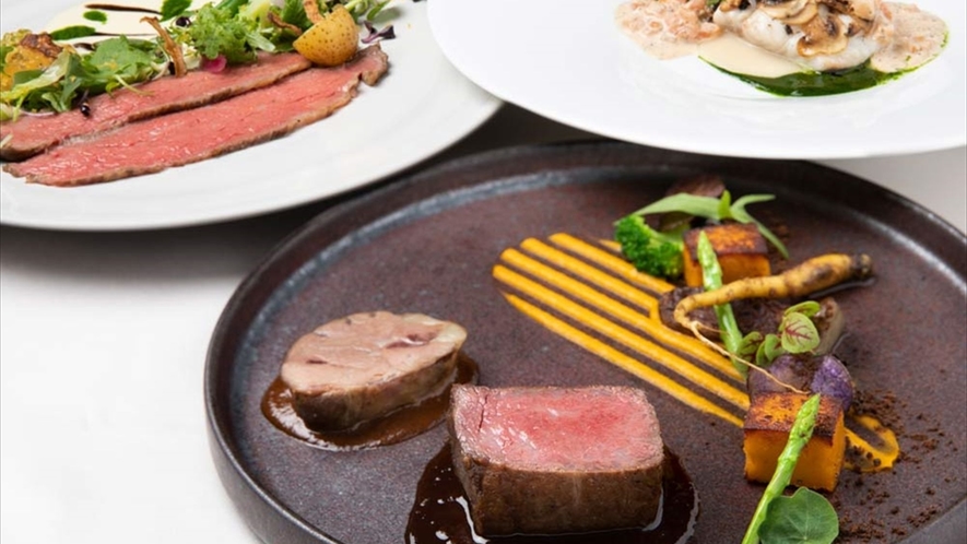 世界に誇る「神戸ビーフ」のロースはお肉の美味しさをダイレクトに味わえるステーキに。