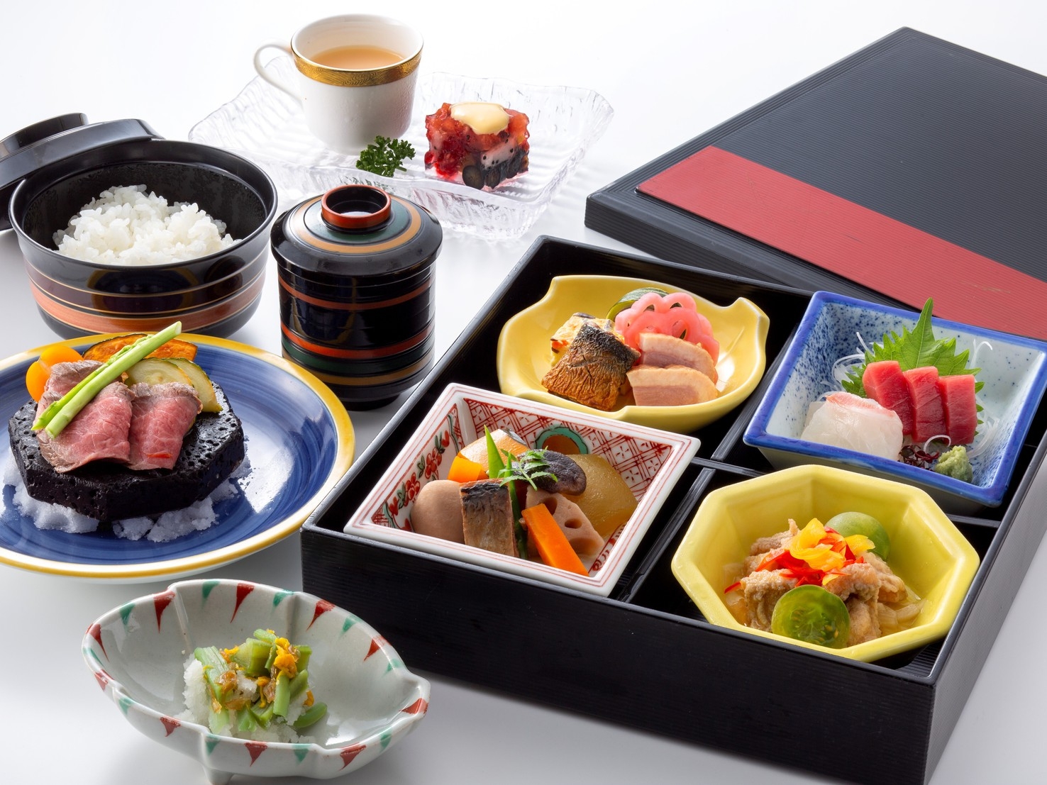 【選べるディナー付】お得に満喫！夏のホテルステイ＜夕朝食付＞