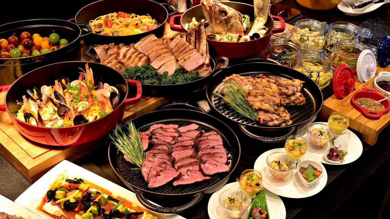 【楽天トラベルサマーSALE】本館30階 GOCOCUディナーブッフェ付プラン＜夕朝食付＞