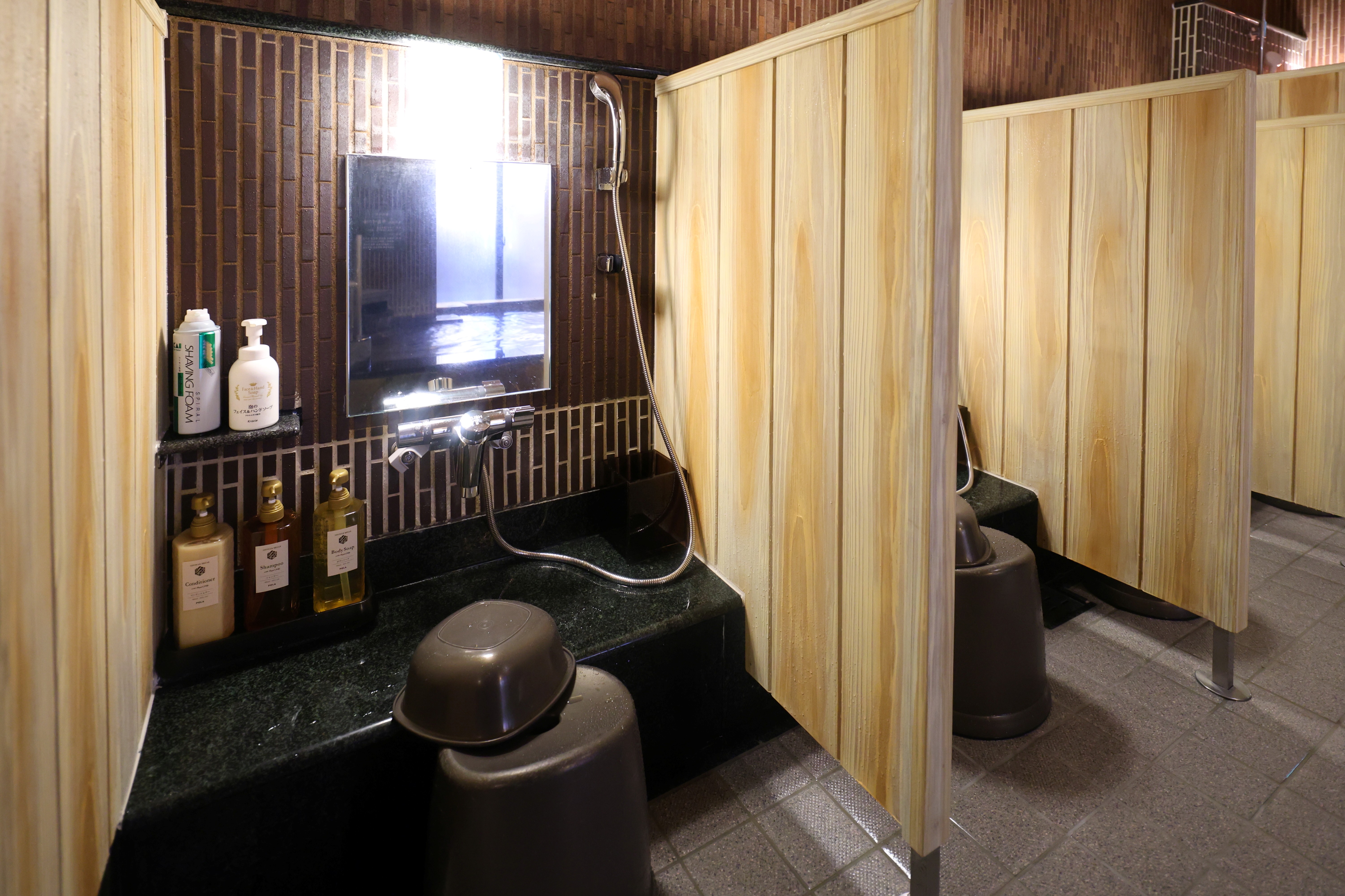 ■男性大浴場（カラン）■