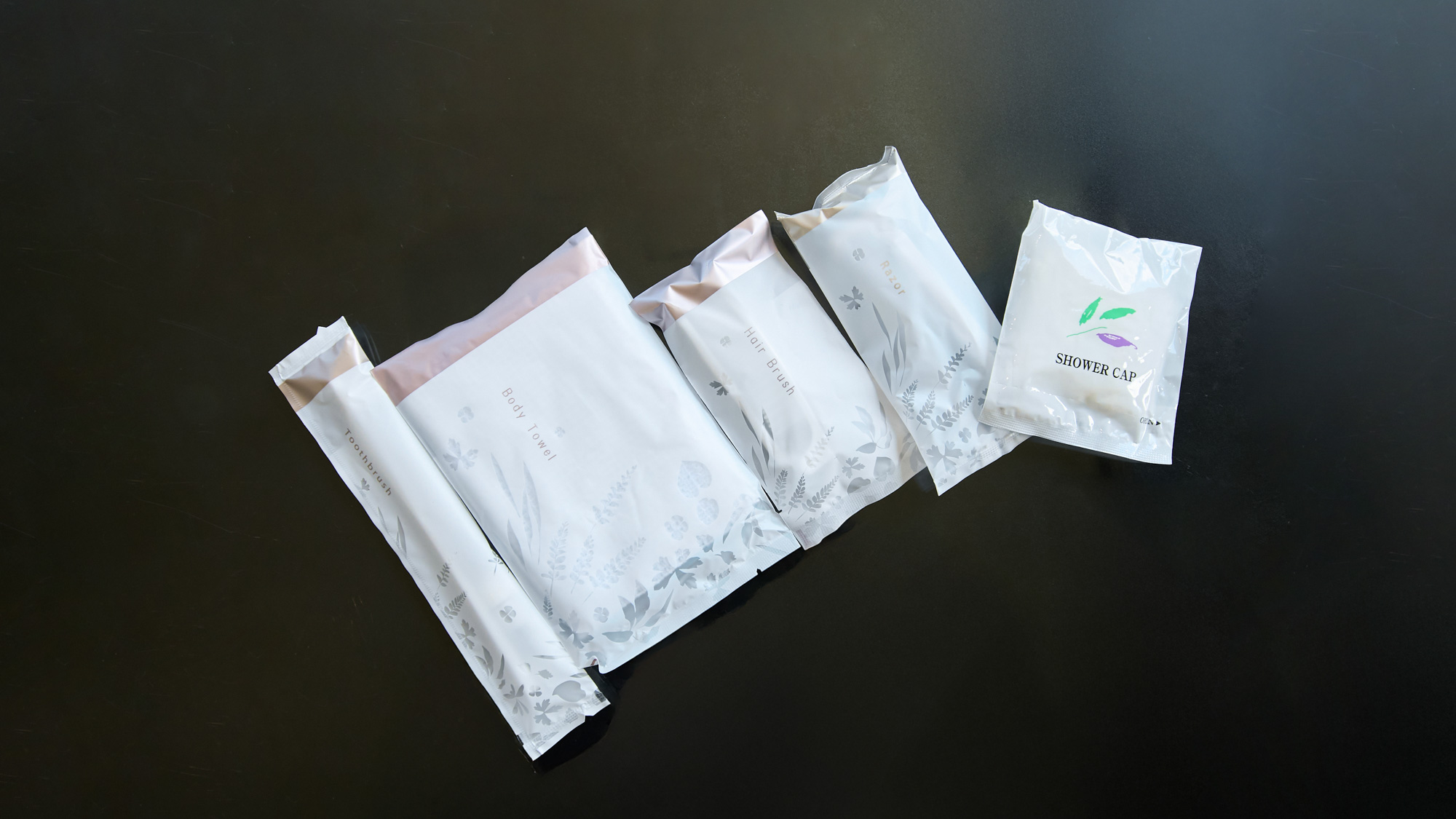 【アメニティ各種】歯ブラシ・カミソリ・ボディタオル・ヘアブラシは1階ロビーにてご用意しております