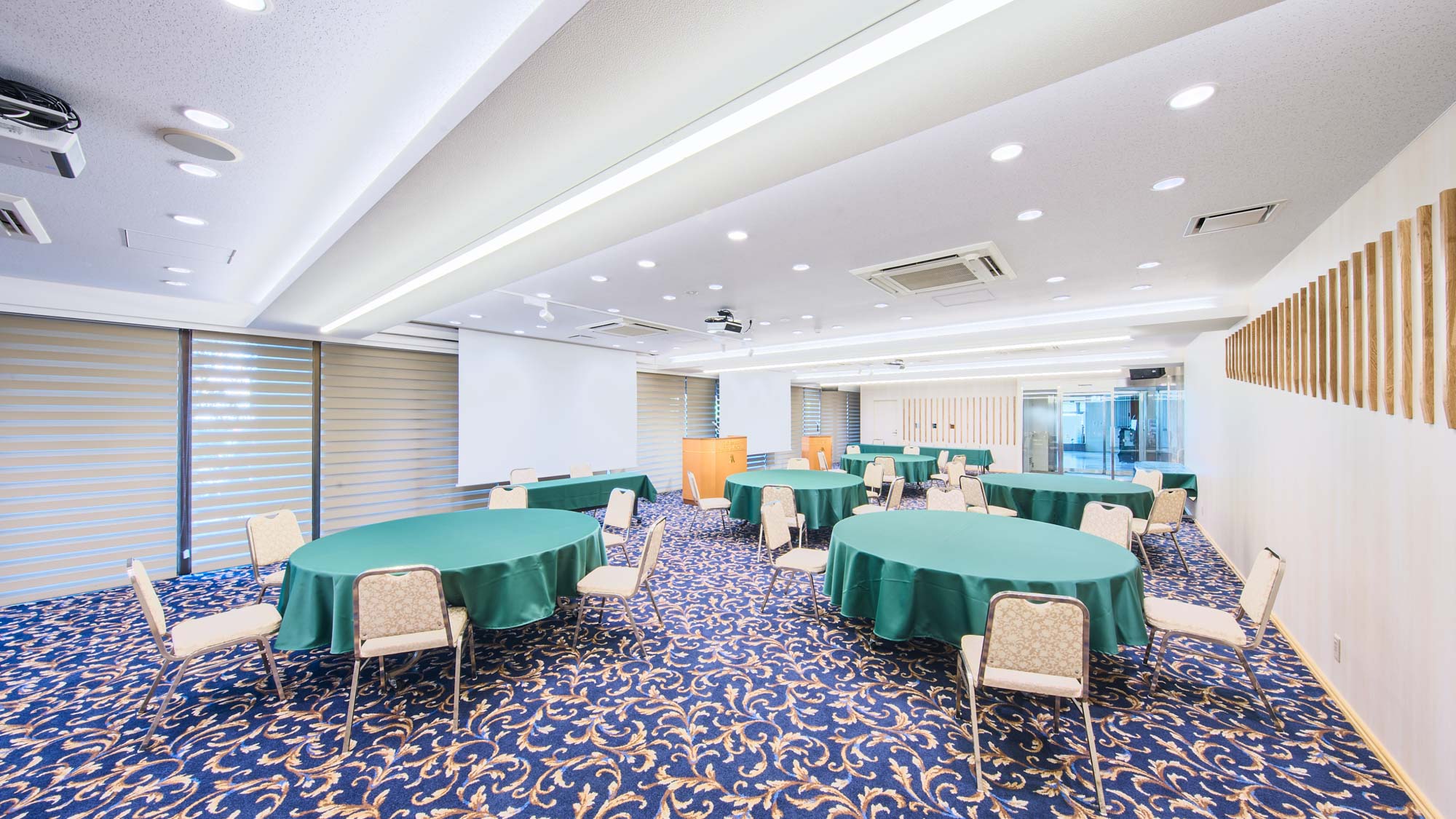 【会議室：FUKUSUI】149㎡・60名様収容可能な会議室