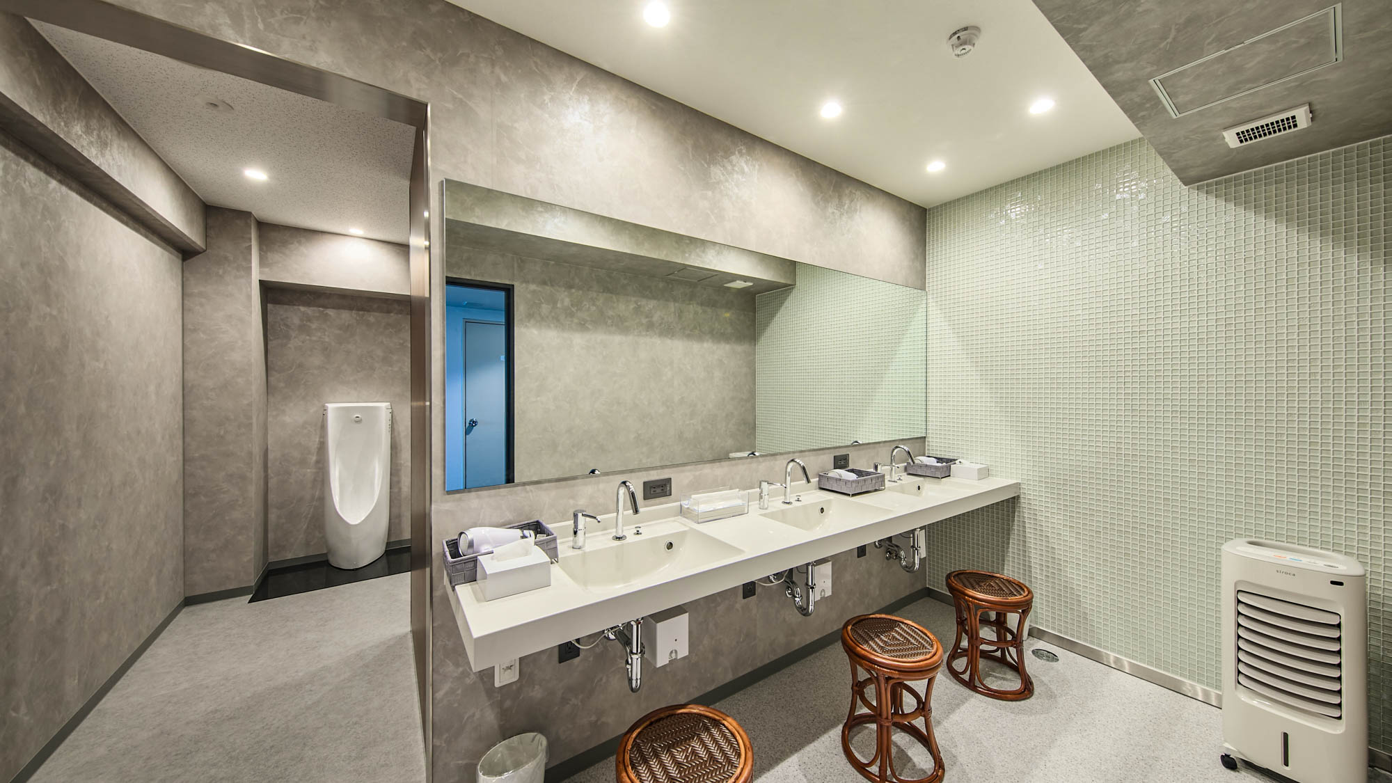 【共用】男性用トイレ