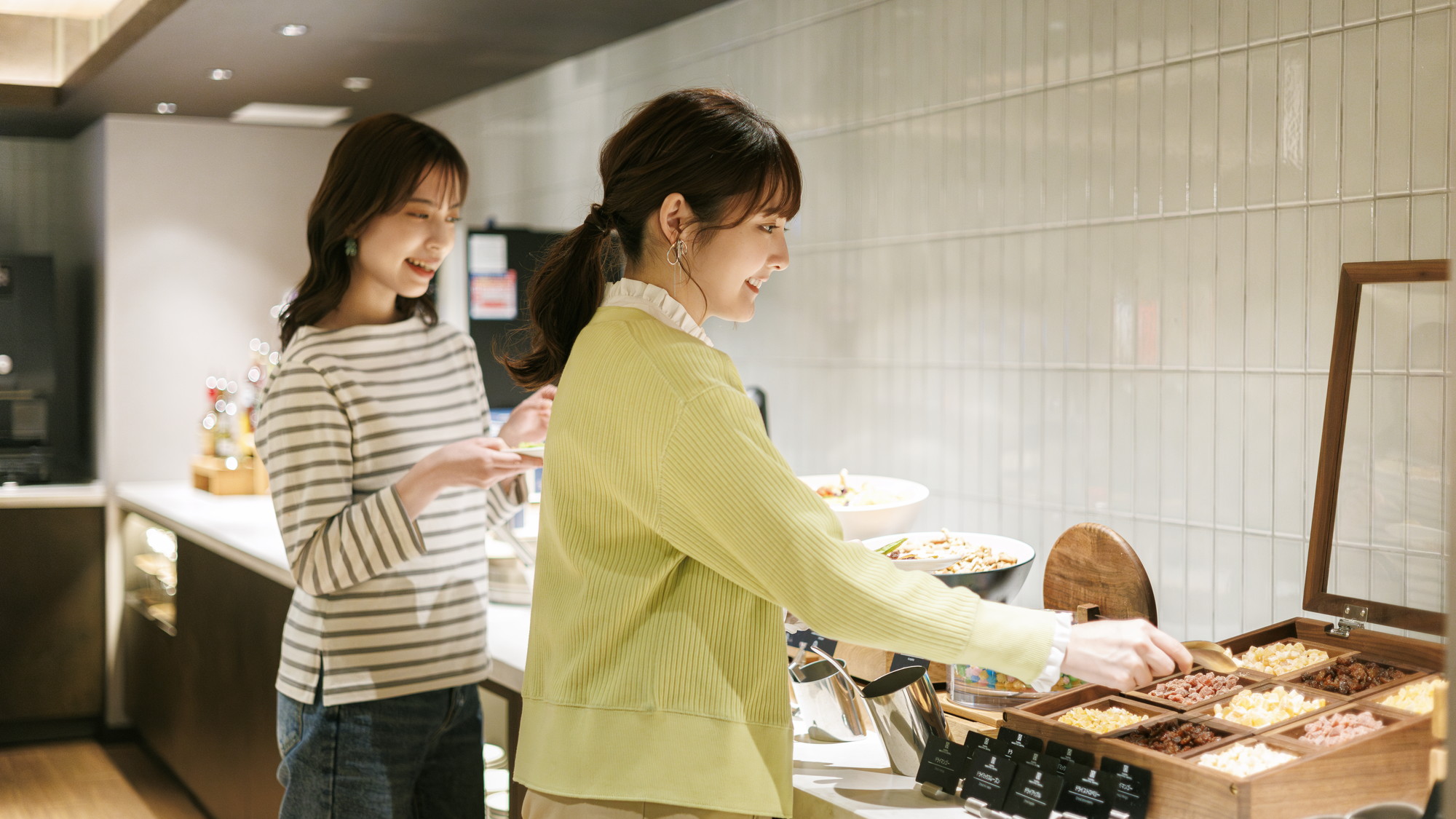 ＜Welcome Lounge＞営業時間14:00～22:00