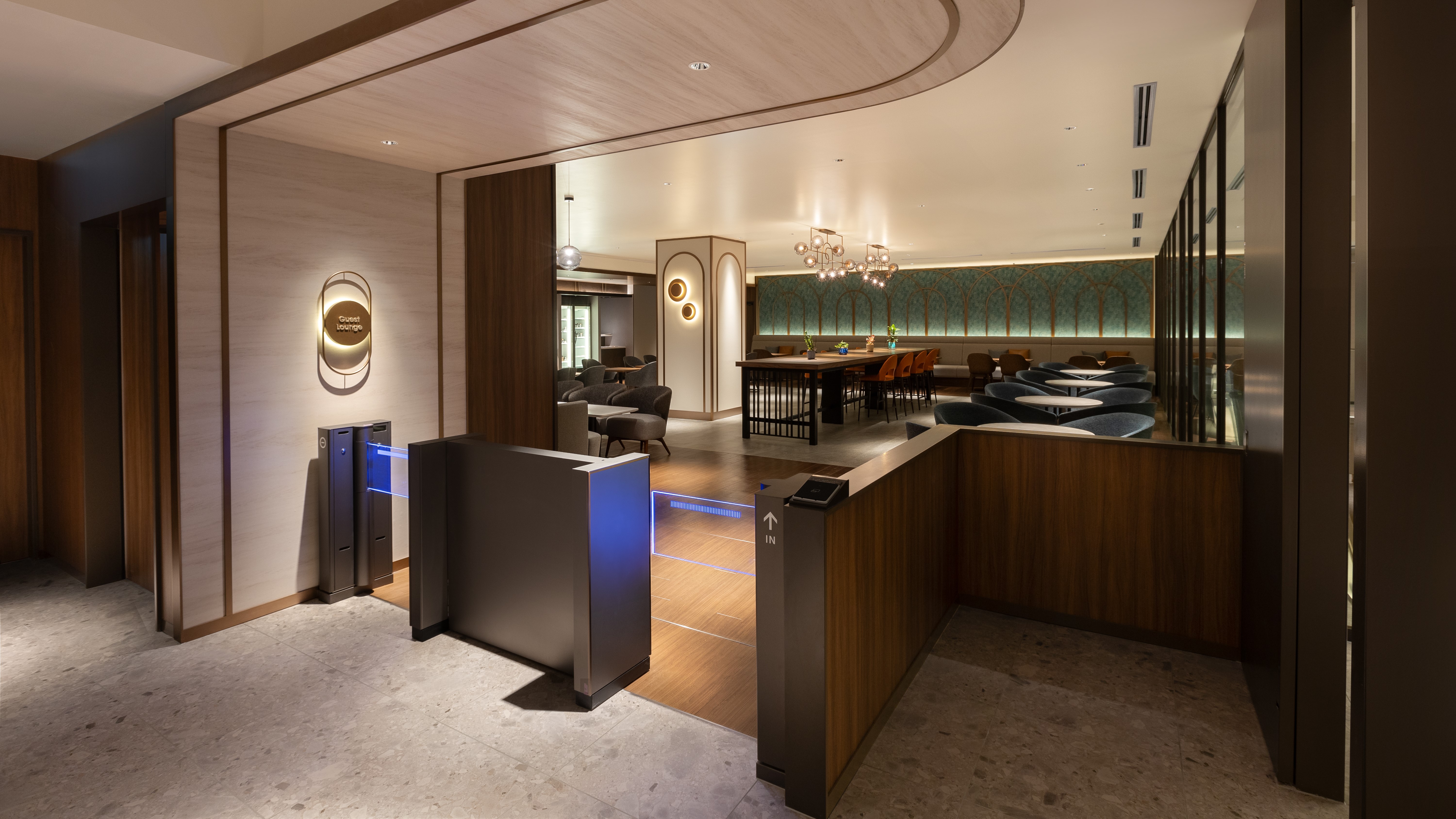 ＜Welcome Lounge＞営業時間14:00～22:00　宿泊者専用無料サービス