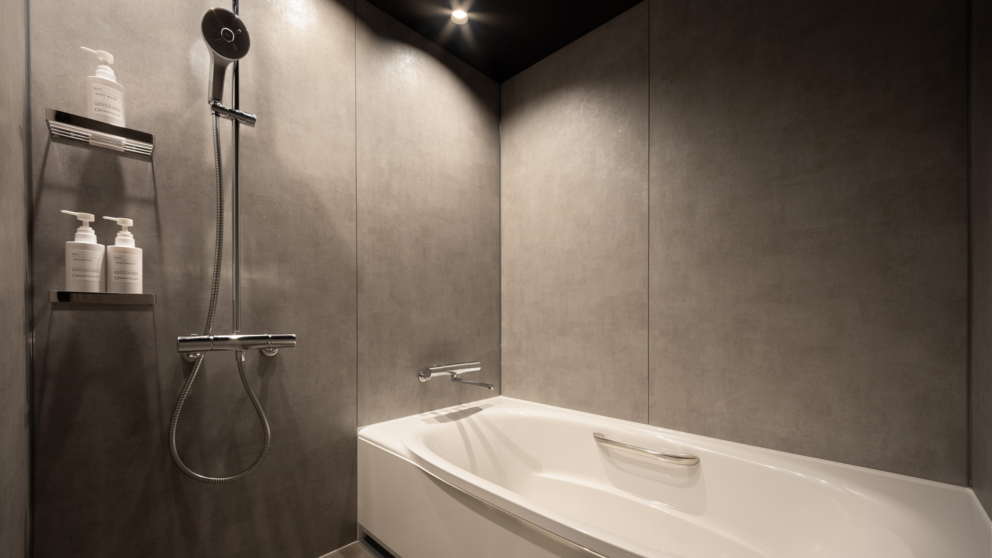 オリエンタル　グランド　レジデンス　バスルーム