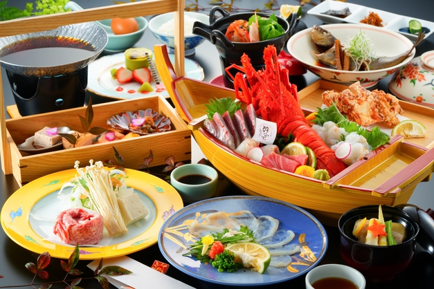 【リニューアルオープン記念】最大１万円引き！伊勢海老姿造り＆おおいた和牛・河豚の唐揚げ＆薄引き