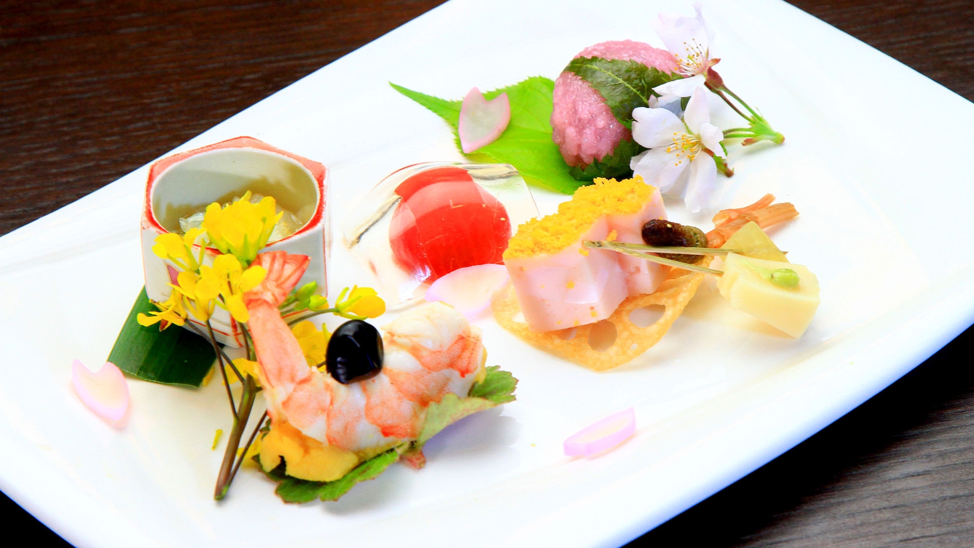 【最上級】料理長厳選・旬の極みを味わう特選創作会席プラン【1泊2食】