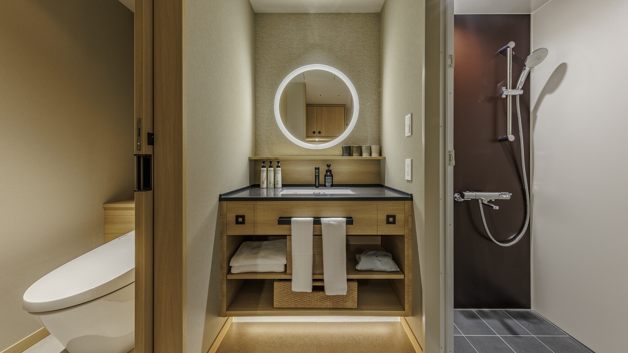 星館洋室(35㎡) シャワーブース