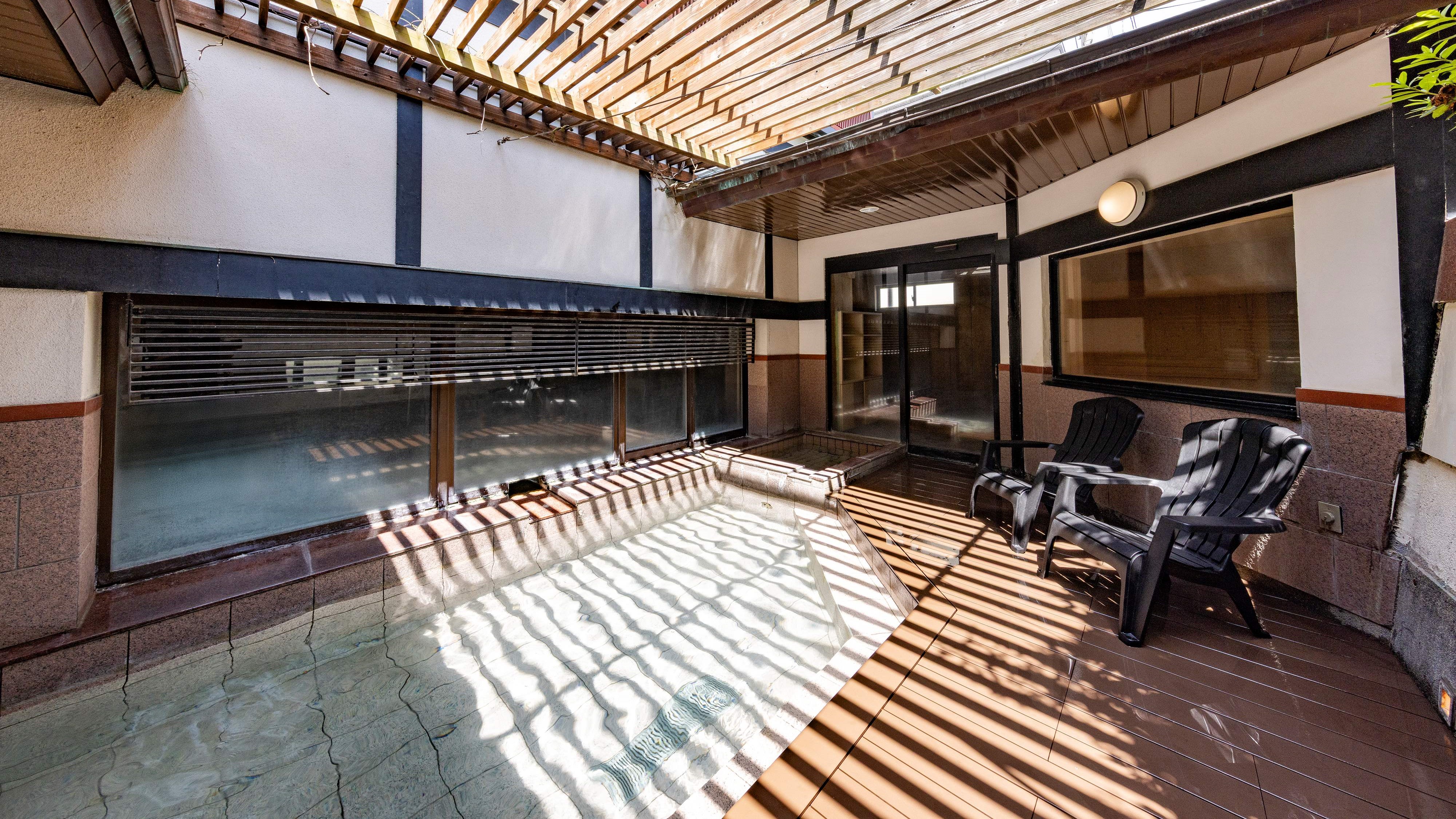 【姫湯】京都屋自慢の自家源泉は「美人の湯」として昔から親しまれております。