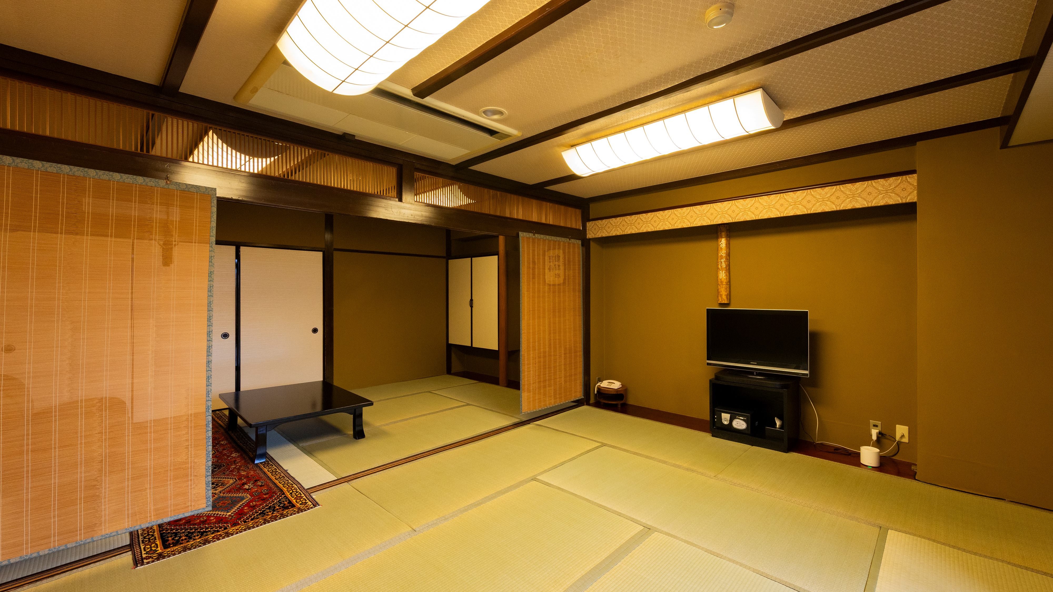 和室二間続き10畳+8畳＿バス・トイレあり