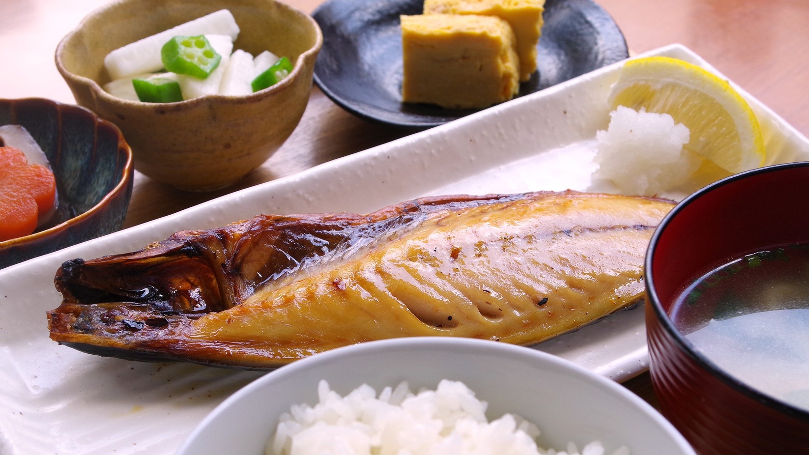 【さき楽30】ご予約は30日前までがお得★選べるモーニングプレート＋ドリンクバー付＜朝食付＞