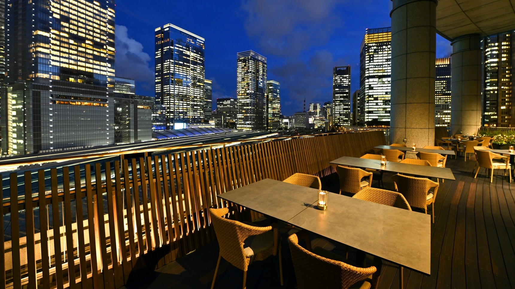 【夜風と楽しむBEER TRIP】レストラン「ポム・ダダン」夜の美食ビアプラン付（夕・朝食付）