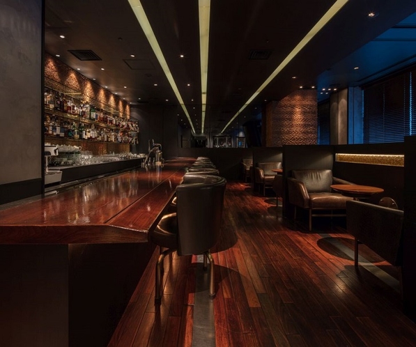 シガーショップ バー&カフェ 「ル・コネスール」