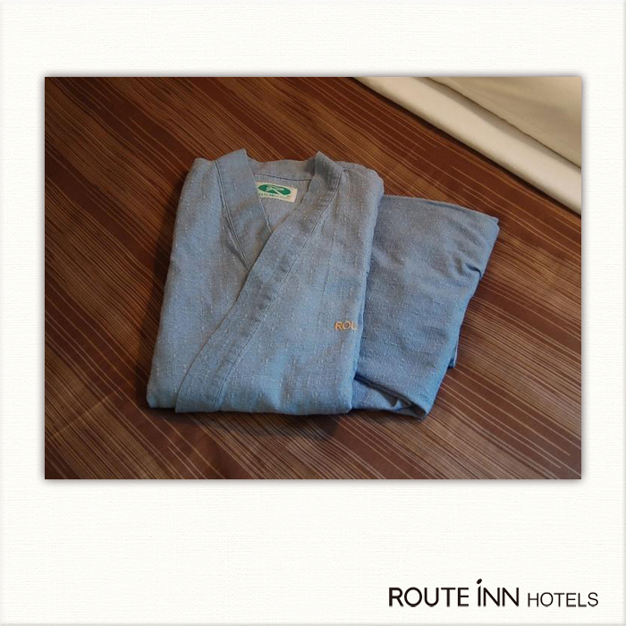 館内では甚平でお過ごしいただけます。大浴場に浸かって甚平を着てレストランでご夕食はいかがでしょうか。