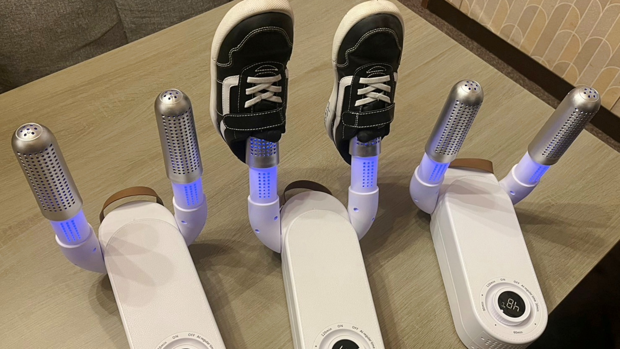 *靴乾燥機/滞在中の靴の乾燥にご利用ください