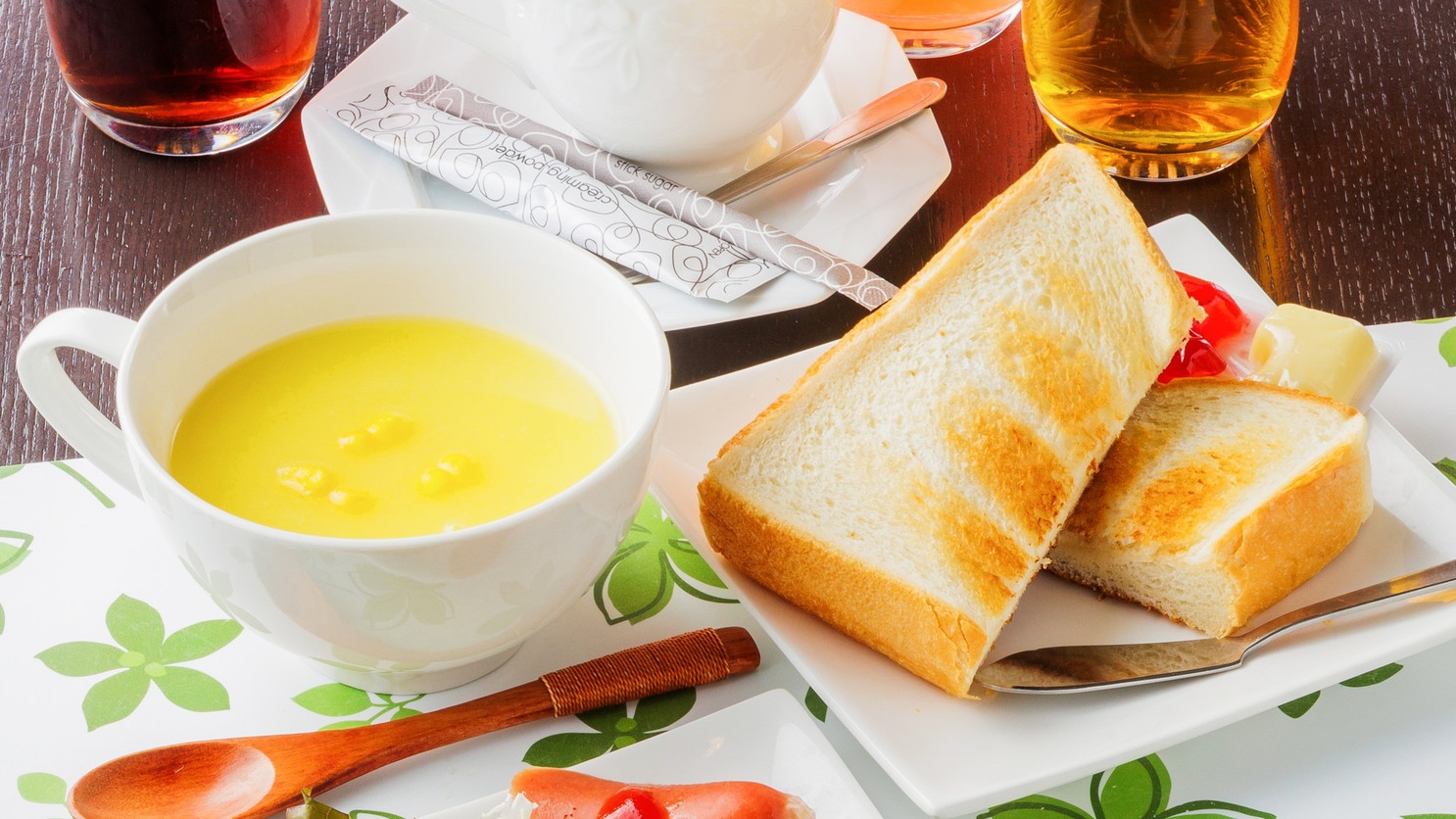 【朝食付き】館内お食事処でのご朝食♪1日の始まりは美味しい朝ごはんから＜和洋定食朝食付き＞