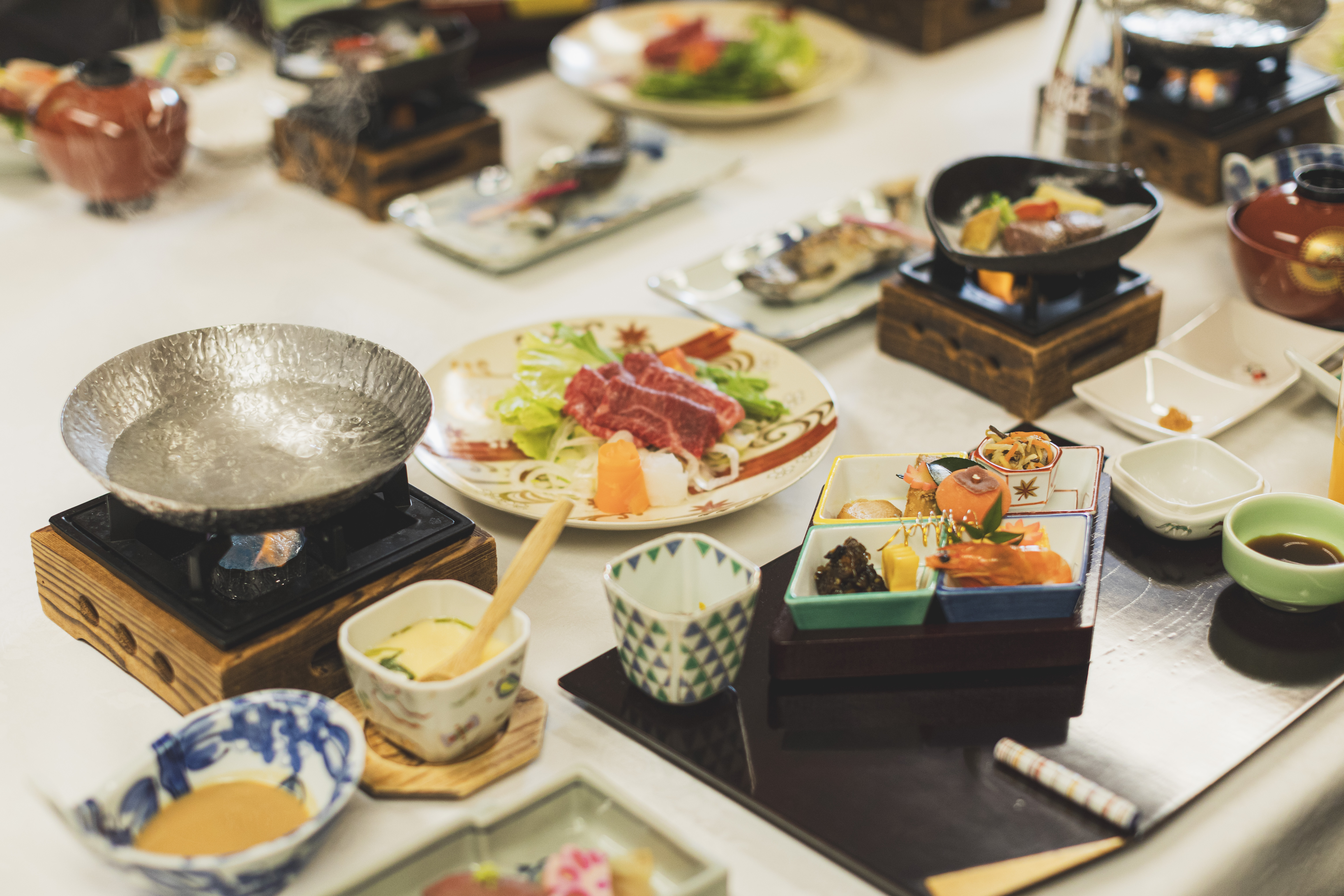 レストラン夕食