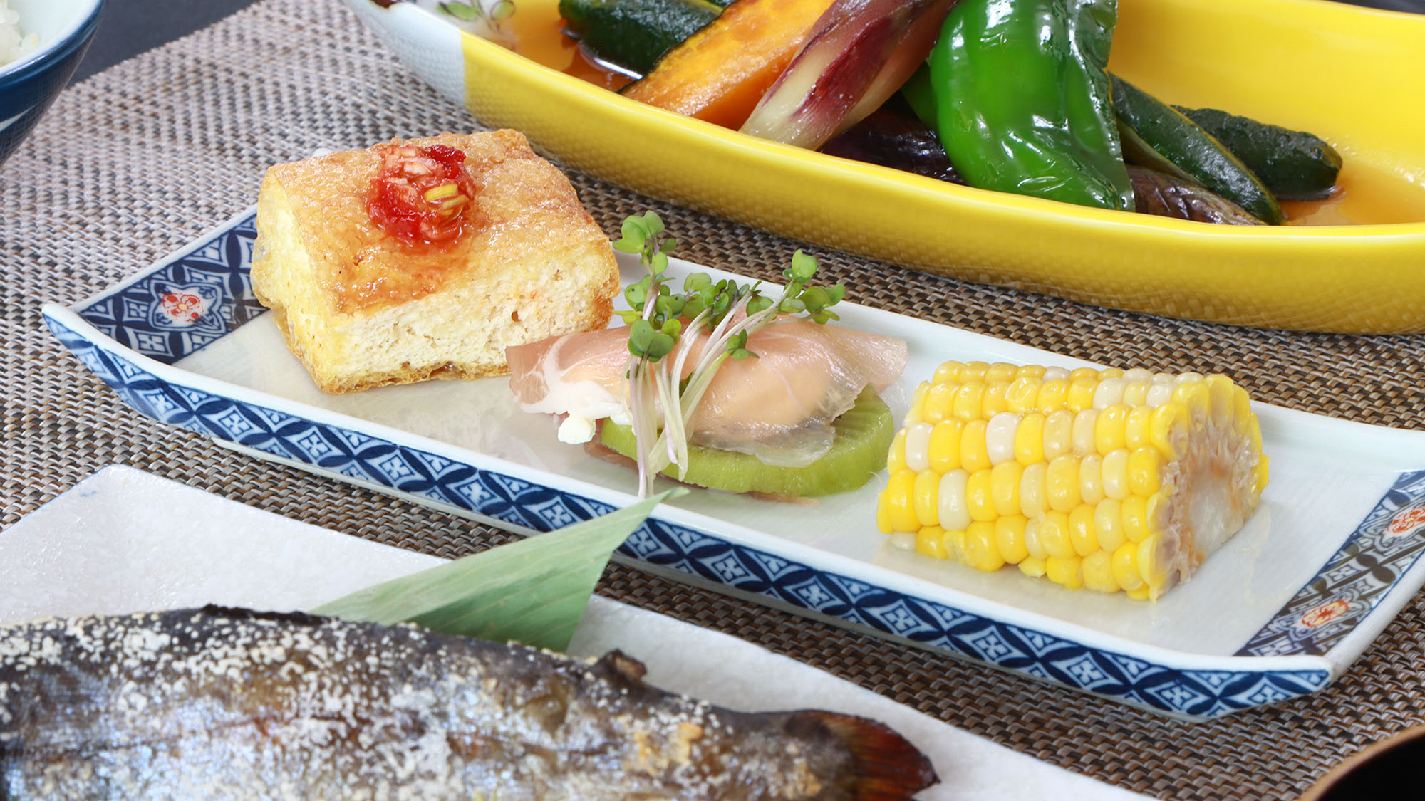 夕食　一例（夏季）先付3点盛り