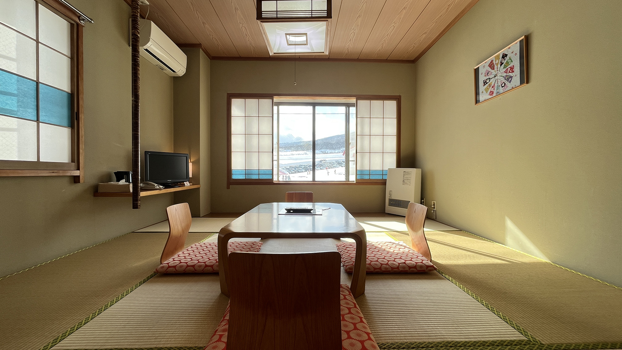 客室_【ゲレンデ側】和室8畳（221）
