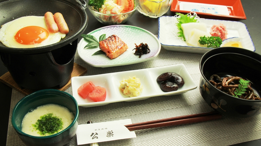 ＃【ご朝食一例】朝食はこだわりの和食膳をご用意しております。いつもの朝より少し贅沢に