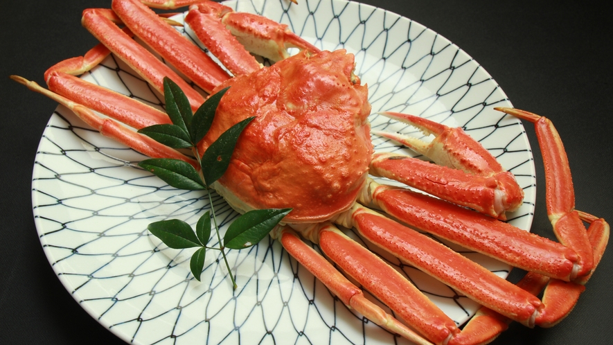 ＃【ズワイガニ】新鮮な日本海の海の幸やズワイガニを使った正統派の日本料理でおもてなしいたします