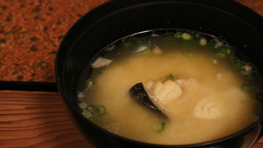 *【お料理】夕食一例。お味噌汁。